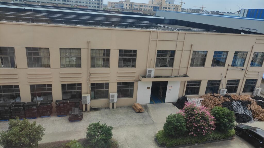 BLND-Sourcing - China Shoe Factory Exterior - Reliable Footwear Production Facility